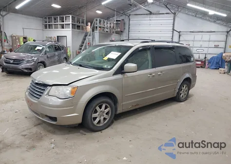 2008 Chrysler Town & Country Touring from USA, damaged, VIN 2A8HR54P08R740705
